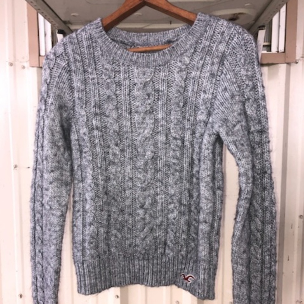 Hollister Grey Cable Knit Sweater
